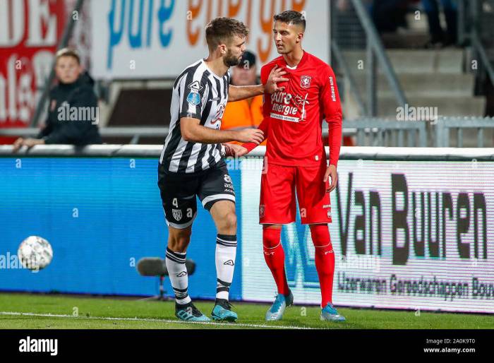 CHUTOGEL - FC Twente vs Heracles: Apa yang Terjadi di Liga Belanda?