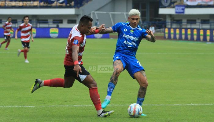 Chutogel : Statistik pertandingan Persik vs Persib