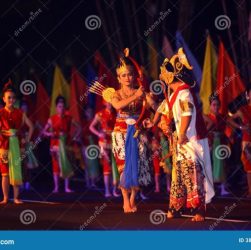 CHUTOGEL - Permainan petak jongkok dalam budaya Jawa